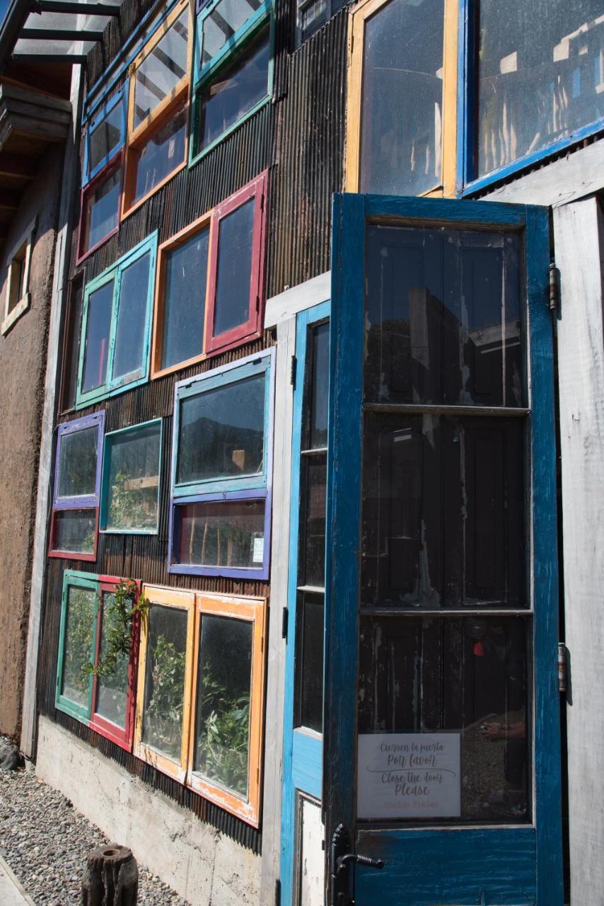 Rio Libre Pucon Party Hostel Exterior photo